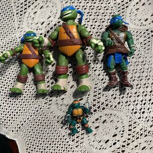 TMNT Donatello & Michel Angelo - Lot of 4 Turtles Action Figures